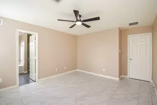 8902 Grand Villa Ln, Richmond, TX 77407 - Photo 10