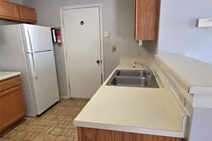 67 E Park W Dr, Houston, TX 77072 - Photo 10