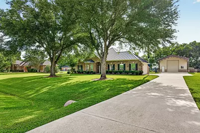 3326 River Bend Drive, Rosenberg, TX 77471 - Photo 2