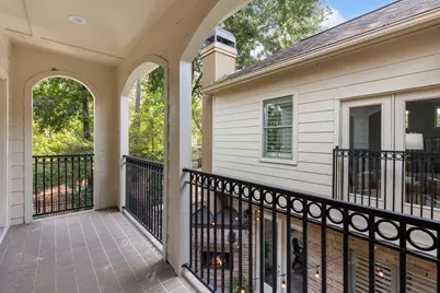 10 Mill Point Place, The Woodlands, TX 77380 - Photo 20