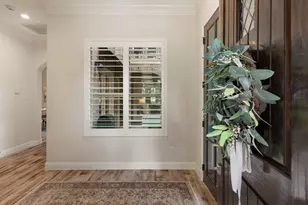 10 Mill Point Pl, The Woodlands, TX 77380 - Photo 8