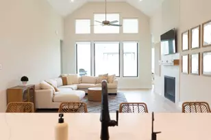 26951 Longwood Ledge Dr, The Woodlands, TX 77389 - Photo 6