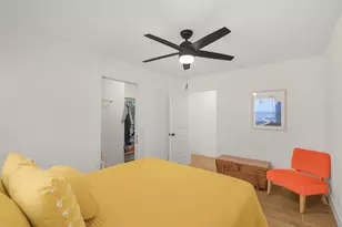 402 Fenn St, Houston, TX 77018 - Photo 18