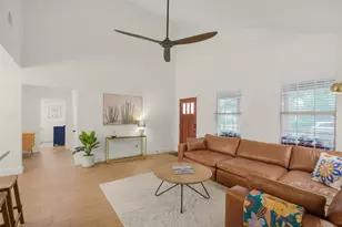 402 Fenn St, Houston, TX 77018 - Photo 6