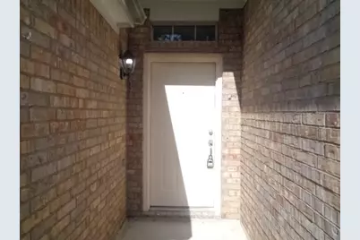 446 N Compass Rose Circle, Crosby, TX 77532 - Photo 2