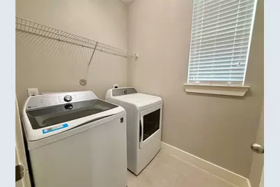 8121 E Pine Creek Bend, Cypress, TX 77433 - Photo 26
