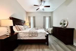 8121 E Pine Creek Bend, Cypress, TX 77433 - Photo 14