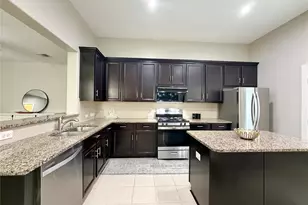 8121 E Pine Creek Bend, Cypress, TX 77433 - Photo 8
