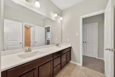 4926 Thunder Creek Ln, Sugar Land, TX 77479 - Photo 30