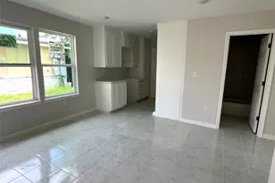 4306 Mallow St, Houston, TX 77051 - Photo 6