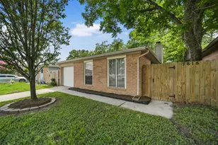 7818 Winehill Ln, Houston, TX 77040 - Photo 1
