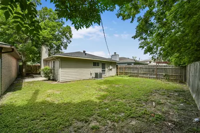7818 Winehill Lane, Houston, TX 77040 - Photo 24