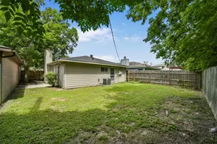7818 Winehill Ln, Houston, TX 77040 - Photo 24
