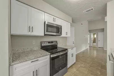 7818 Winehill Lane, Houston, TX 77040 - Photo 12