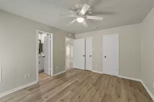 7818 Winehill Ln, Houston, TX 77040 - Photo 18