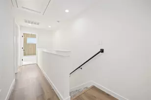 7921 Bonaire St, Houston, TX 77028 - Photo 16