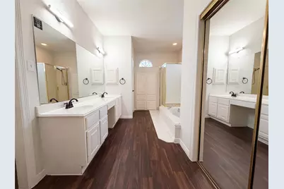2922 Laurel Mist Court, Houston, TX 77345 - Photo 6