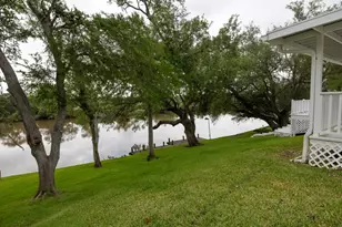 483 Riverside Dr, Palacios, TX 77465 - Photo 36