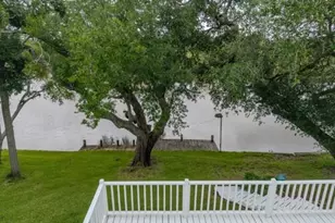 483 Riverside Dr, Palacios, TX 77465 - Photo 40