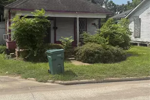 1439 Interstate 10 E, Beaumont, TX 77701 - Photo 1