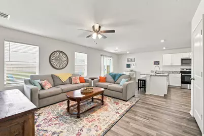 6001 Crest Bridge Court, Bryan, TX 77807 - Photo 8