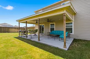 6001 Crst Brg Ct, Bryan, TX 77807 - Photo 22