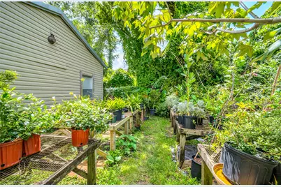 1137 W 26th Street, Houston, TX 77008 - Photo 28