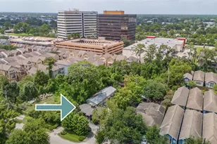 1137 W 26th St, Houston, TX 77008 - Photo 4