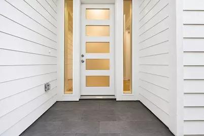 2204 Huldy Street, Houston, TX 77019 - Photo 2
