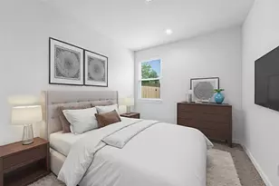 2110 Dewalt St, Houston, TX 77088 - Photo 2