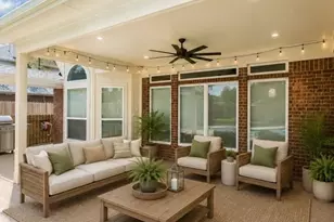 22707 Ravens Lake Dr, Katy, TX 77450 - Photo 2