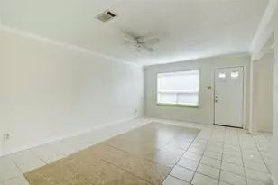 2114 Greenbriar Colony Dr Dr, Houston, TX 77032 - Photo 6
