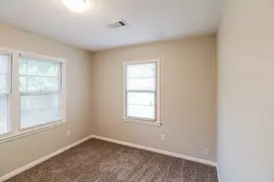 1108 W Camp Cir, La Marque, TX 77568 - Photo 12