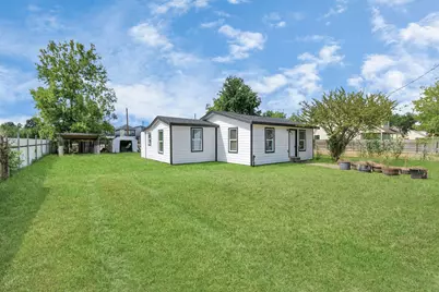 9818 Kerr Street, Houston, TX 77029 - Photo 24