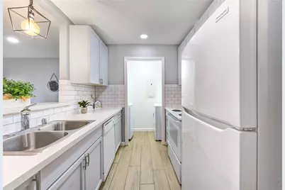 3929 Tanglewilde Street #3929, Houston, TX 77063 - Photo 1