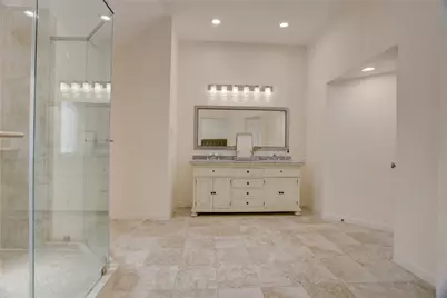 4114 W Northampton Place, Houston, TX 77098 - Photo 26