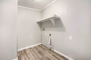 14262 Shadow Bay Dr, Willis, TX 77318 - Photo 8