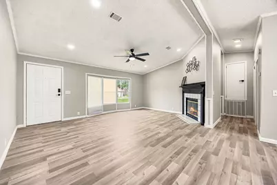 14262 Shadow Bay Drive, Willis, TX 77318 - Photo 2