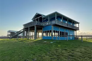 1432 County Rd 230, Sargent, TX 77414 - Photo 8