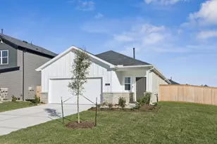 602 Amber Fls Dr, Montgomery, TX 77356 - Photo 2