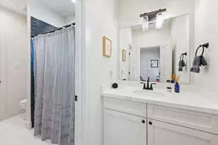 3404 Castor St, Houston, TX 77022 - Photo 20