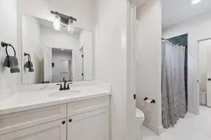 3404 Castor St, Houston, TX 77022 - Photo 22