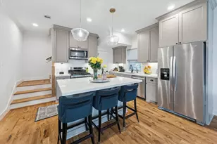 3404 Castor St, Houston, TX 77022 - Photo 8