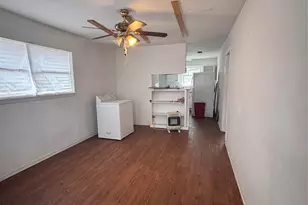 4222 Wipprecht St, Houston, TX 77026 - Photo 4