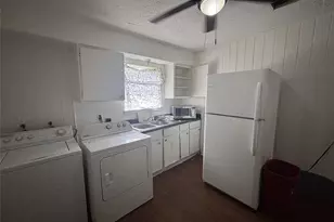 4222 Wipprecht St, Houston, TX 77026 - Photo 2