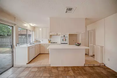 10607 Silkwood Drive, Houston, TX 77031 - Photo 18