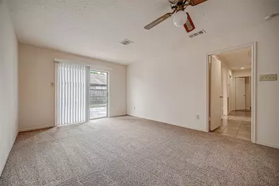 10607 Silkwood Drive, Houston, TX 77031 - Photo 32