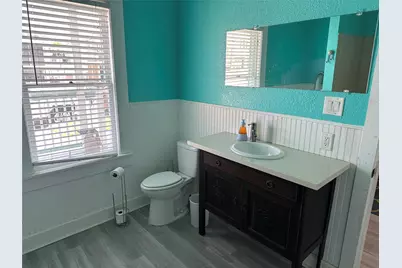 1615 16th Street, Galveston, TX 77550 - Photo 4