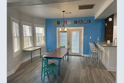 1615 16th Street, Galveston, TX 77550 - Photo 6