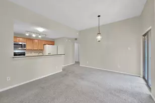 8051 Bay Branch Dr, The Woodlands, TX 77382 - Photo 8